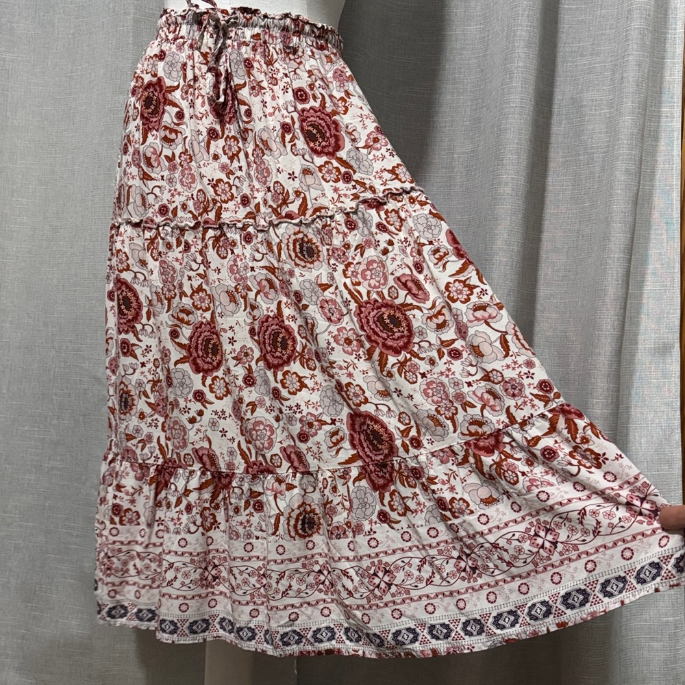Merokeety Skirt-Rayon-Boho Chic-Floral-Sz S-Reds/White-EUC-Like New - Picture 8 of 14